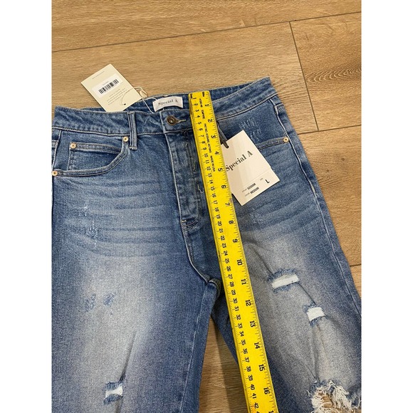 Splendid A L.A. Denim Shorts Size Large Distressed 28x9 - Picture 7 of 11